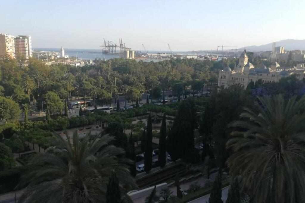Apartamento En Pleno Centro De Málaga Eksteriør billede